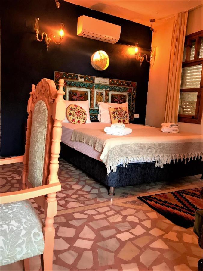Apartamento Smyrna Uzuncarsi Kaş Exterior foto